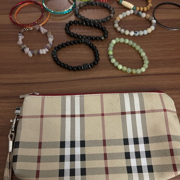 Colorful Bracelet Set - Picture 4 of 4